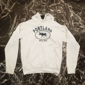 CUTE WHITE SWEATSHIRT